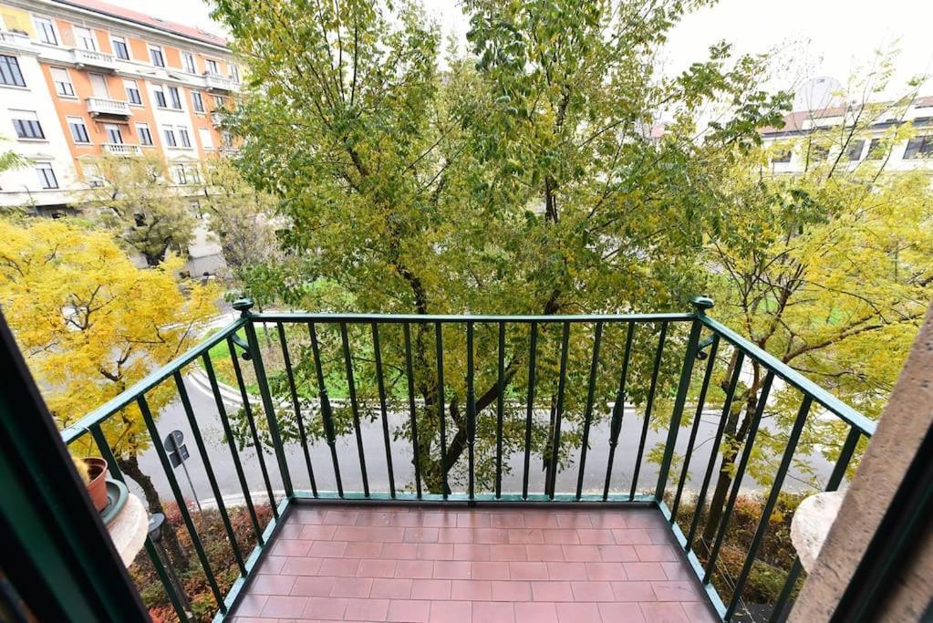 Caseospitali - Angolo Bernini Trilocale Luminoso Apartment Милано Екстериор снимка