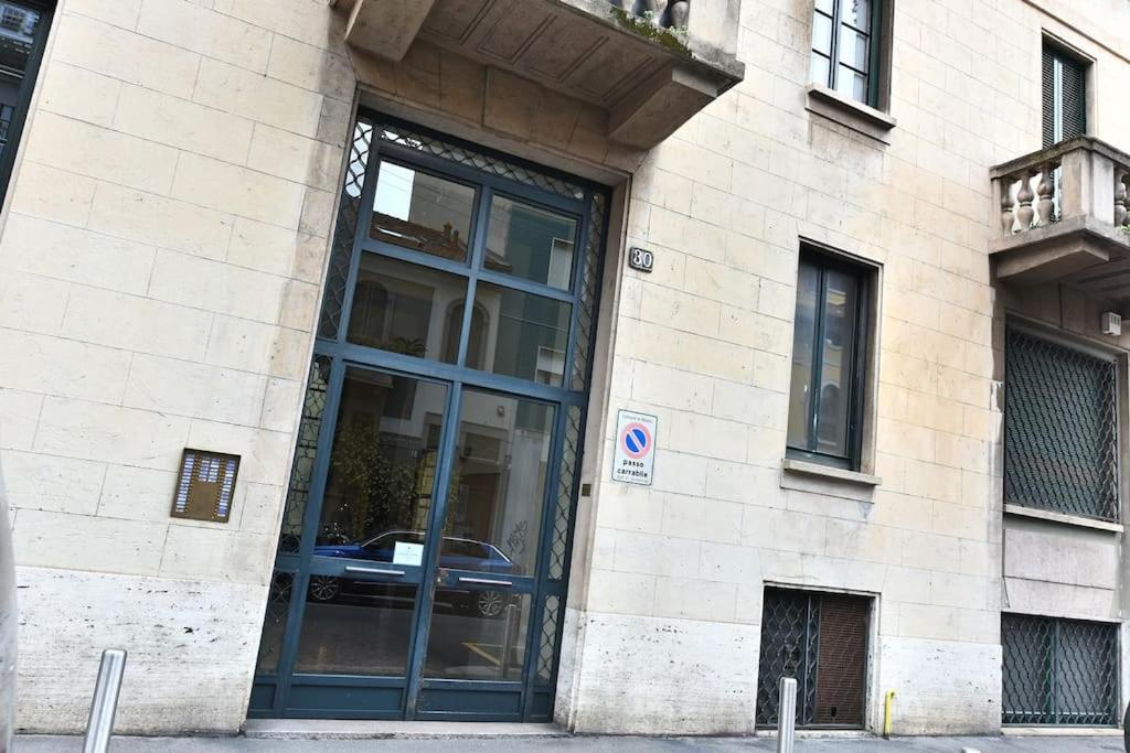 Caseospitali - Angolo Bernini Trilocale Luminoso Apartment Милано Екстериор снимка